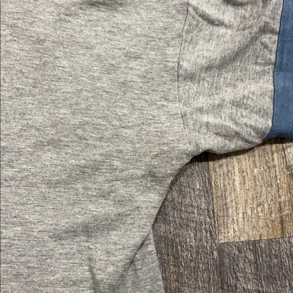 Me To We gray and blue top - Picture 5 of 5